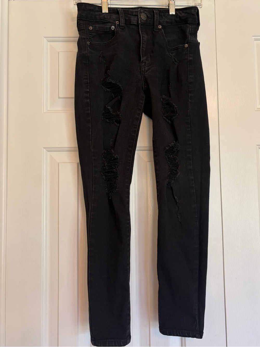 Aeropostale Black Distressed High Rise Jeans/Jegging - Women's Size 4 Short